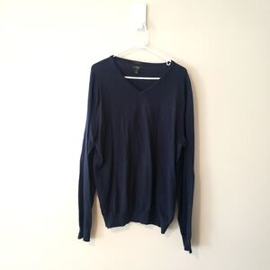 J Crew Men's Slim Cut V-Neck Sweater - Size Large